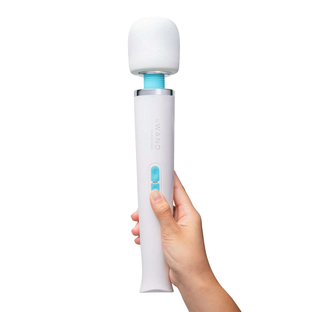 Le Wand Classique Cordless Original Rechargeable Wand Massager
