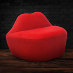 Lips Loveseat red velvet