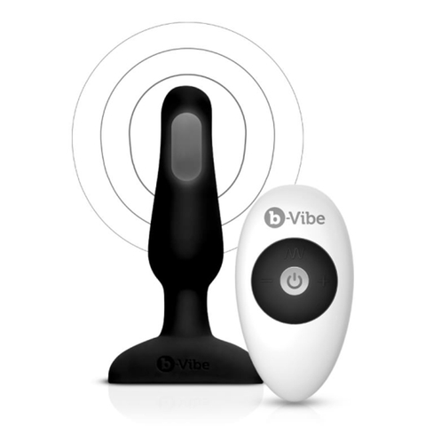 NOVICE PLUG | BLACK WITH REMOTE CONTROL